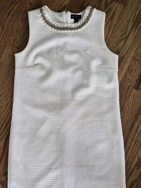 Banana Republic White Beaded Neck Sleeveless Tunic